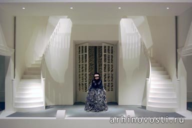 Выставка Виктора и Рольфа(Viktor & Rolf). Великобритания.