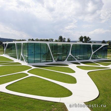Клуб Леонардо Гласс(Leonardo Glass) от  студии Триделюкс(3Deluxe).  Bad Driburg, Германия.
