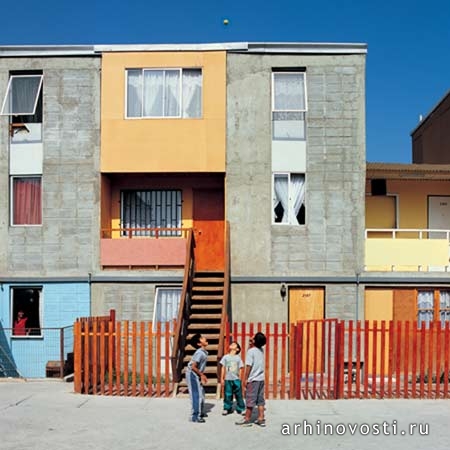 Новый жилой район Квинта Монро (Quinta Monroy). Икике, Чили.