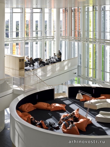 Колледж Орестад (Ørestad College). Копенгаген, Дания.