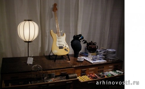 Инсталляция Ателье (Atelier), Джонни Йоханссон (Jonny Johansson), Акне (Acne).