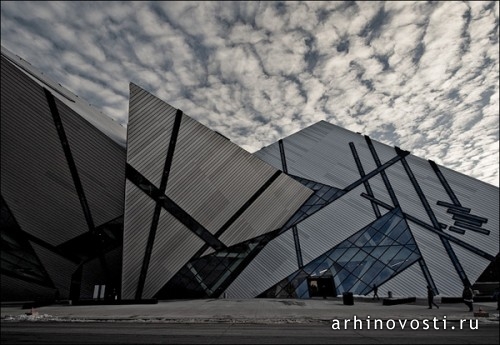 Королевский музей Онтарио (Royal Ontario Museum), Торонто, Канада.