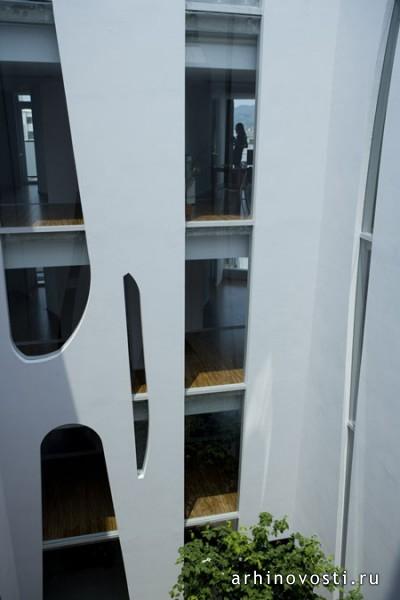 Истерн Дизайн Офис (EASTERN design office), 15-квартирный жилой дом, Киото, Япония.