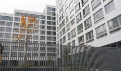 В рамках Третьих дней архитектуры в Москве состоялась экскурсия по обновленной экспозиции музея уникальных автомобилей «Автовилль». Москва, Россия.
