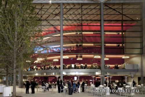 Новое здание оперы (Winspear Opera House) в Далласе, совместный проект Фостер + Партнерс (Foster + Partners) и ОМА (OMA).