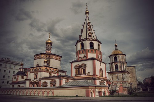 Сибирские деревянные дома. Иркутская область, Россия.