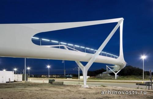 Пешеходный мост в городе Кнокке (Knokke Footbridge), автор проекта Ней и Партнерс (Ney & Partners), Бельгия.