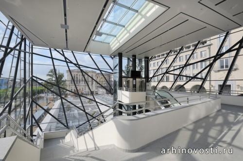 А2АрСи Аркитектс (A2RC Architects), вход в Брюссельский центр встреч (Brussels Meeting Centre), SQUARE.