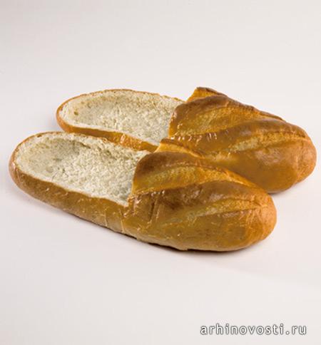 Р энд Е Праспалиаускас (R&E Praspaliauskas), хлебная обувь (Bread Shoes).