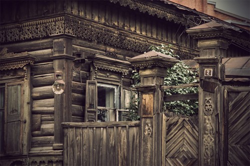 Сибирские деревянные дома. Иркутская область, Россия. Сибирские деревянные дома. Иркутская область, Россия.