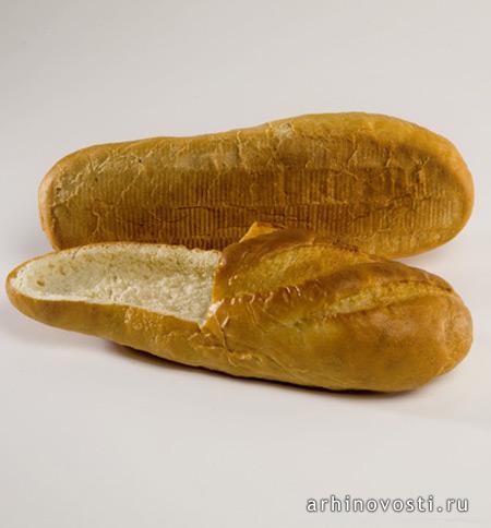 Р энд Е Праспалиаускас (R&E Praspaliauskas), хлебная обувь (Bread Shoes).