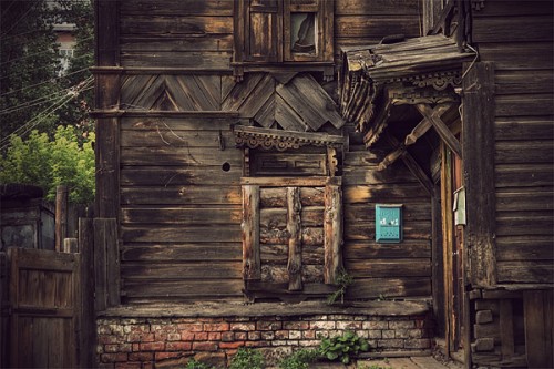Сибирские деревянные дома. Иркутская область, Россия.