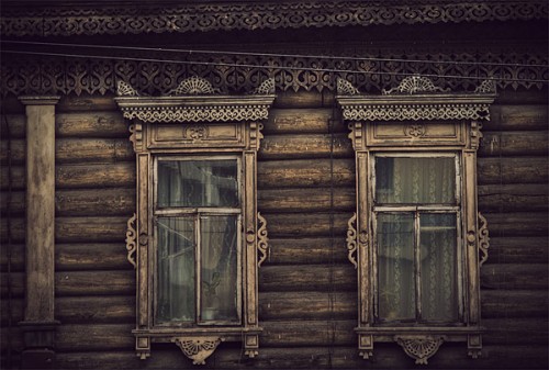 Сибирские деревянные дома. Иркутская область, Россия.