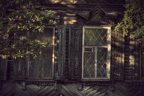 Сибирские деревянные дома. Иркутская область, Россия.