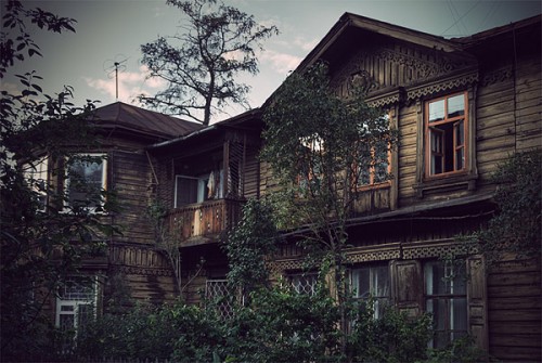 Сибирские деревянные дома. Иркутская область, Россия.