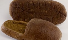 Р энд Е Праспалиаускас (R&E Praspaliauskas), хлебная обувь (Bread Shoes).