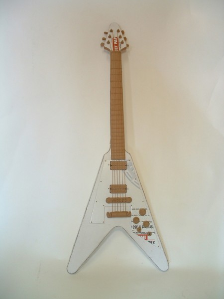 Крис Гилмор (Chris Gilmour), картонные скульптуры, Италия.