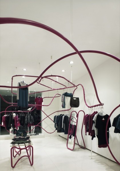 САКО Аркитектс (SAKO Architects), интерьер для магазина "Эйфини" (Eifini) в городе Ченду, Китай.