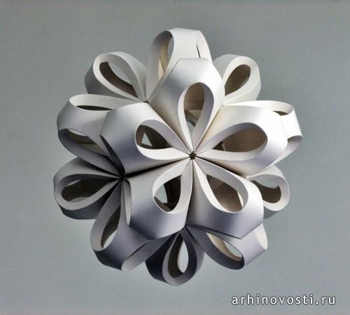 Произведение искусства из бумаги, Ричард Суини (Richard Sweeney).