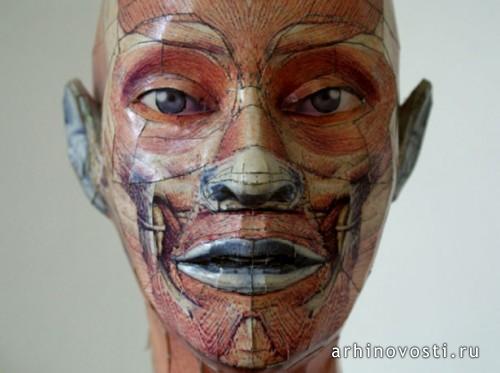 Произведение искусства из бумаги, Берт Саймонс (Bert Simons).