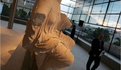 Музей "Новый Акрополь" (The New Acropolis), проект Бернарда Тшуми (Bernard Tschumi), Афины, Греция.