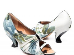 Инсталляция "Наиболее любопытно" (Most Curious), Лондон, Англия. Инсталляция "Наиболее любопытно" (Most Curious), Лондон, Англия.