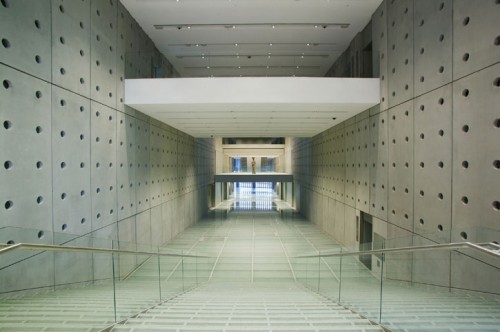 Музей "Новый Акрополь" (The New Acropolis), проект Бернарда Тшуми (Bernard Tschumi), Афины, Греция.