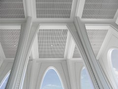 Комплекс "Термальные ванны Тамина" (Tamina Thermal Baths),проект бюро Смоленики энд Партнер Аркитектур (Smolenicky & Partner Architektur), Бад-Рагац, Швейцария.