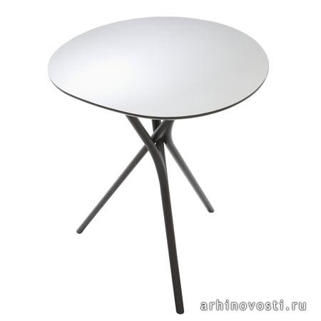 Черный, черный лес от Лине Розе (Ligne Roset). Франция.