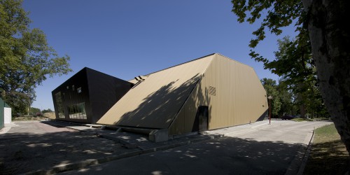 Спортивный комплекс, проект Лоренс и Лусто (Laurens & Loustau Architects), Тулуза, Франция. Спортивный комплекс, проект Лоренс и Лусто (Laurens & Loustau Architects), Тулуза, Франция.