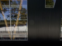 Спортивный комплекс, проект Лоренс и Лусто (Laurens & Loustau Architects), Тулуза, Франция.