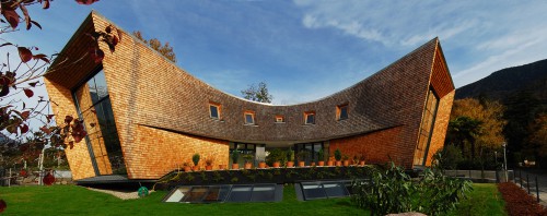 Жилой дом, проект бюро Аркитект Стефен Ангер (Architekt Stephen Unger), Мерано, Италия.