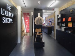 Новый дизайн магазина мебели Лолипоп Шоппе (Lollipop Shoppe), проект студии "Найденные ассоциации" (Found Associates), Лондон, Англия.