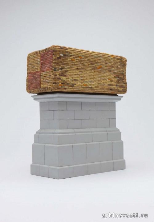 Баттенберг (Battenberg), композиция для четвертой колонны на Трафальгарской площади, идея Брайана Гриффитса (Brian Griffiths).