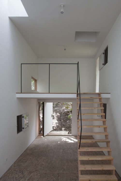 Дом в форме буквы T, проект бюро Стивен Холл Аркитектс (Steven Holl Architects), Нью-Йорк, Америка.