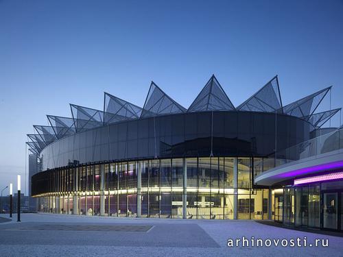 Культурный центр от Eva Jiricna Architects и A.I Design s.r.o. Злин, Чехия.