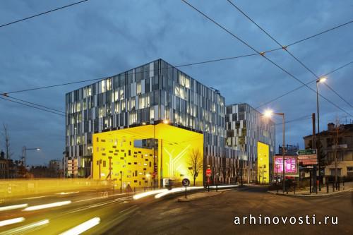 Офис La Cite Des Affaires от Manuelle Gautrand Architecture. Сент-Этьен, Франция.