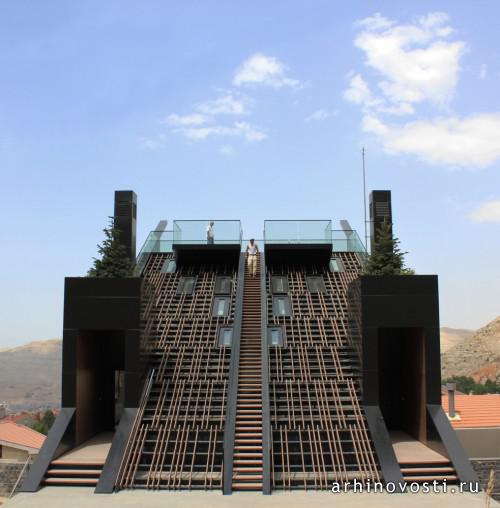 Жилой дом Plot 4328 от Bernard Khoury Architects. Кфардебиан, Ливан.