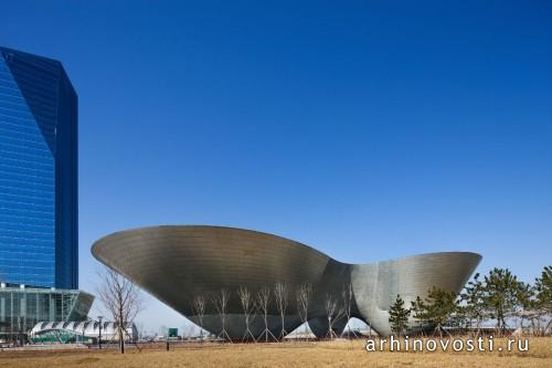 Центр Incheon Tri-bowl от iArc Architects. Инчхон, Южная Корея.
