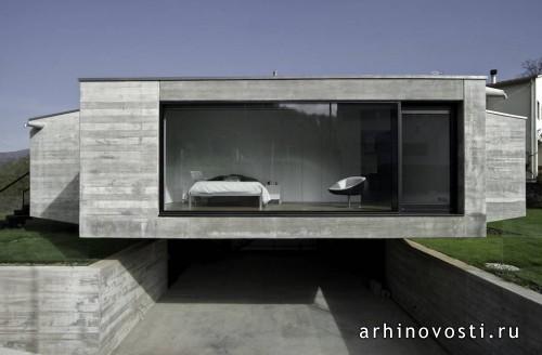 Серый дом от Hidalgo Hartmann. Жирона, Испания.