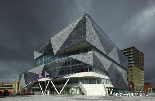 Многофункциональный центр Stadshuis Nieuwegein от 3XN. Ньювегейн, Нидерланды.
