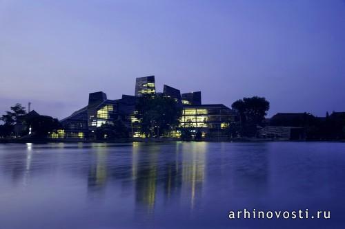 Библиотека от Denton Corker Marshall. Джакарта, Индонезия.