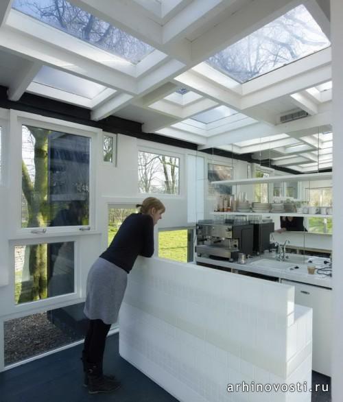 Кафе Noorderparkbar от bureau SLA и Overtreders W. Амстердам, Нидерланды.