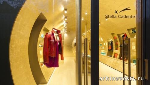 Магазин одежды Стеллы Каденте (Stella Cadente) от Atelier du Pont. Париж, Франция.