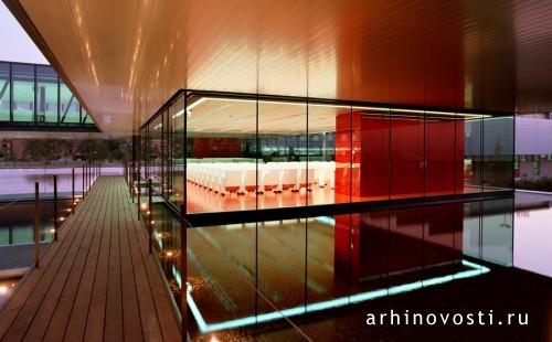 Оперативный штаб и научно-исследовательский центр Ferrari от Studio Fuksas. Маранелло, Италия.