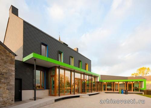 Школа от LR Architects. Барво-Кондро, Бельгия.