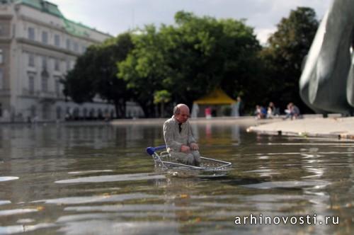 Стрит-арт проект «Cement eclipses» (Цементные затмения) от Исаака Кордала (Isaac Cordal). Стрит-арт проект «Cement eclipses» (Цементные затмения) от Исаака Кордала (Isaac Cordal).