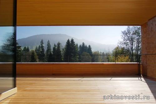 Жилой дом от k_m architektur. Альбершвенде, Австрия.