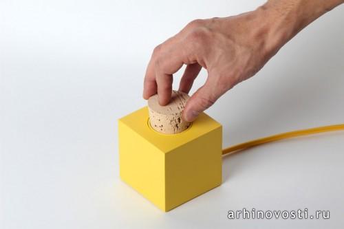 Цифровой радиоприёмник «Plugg» от Skrekkøgle. Норвегия.