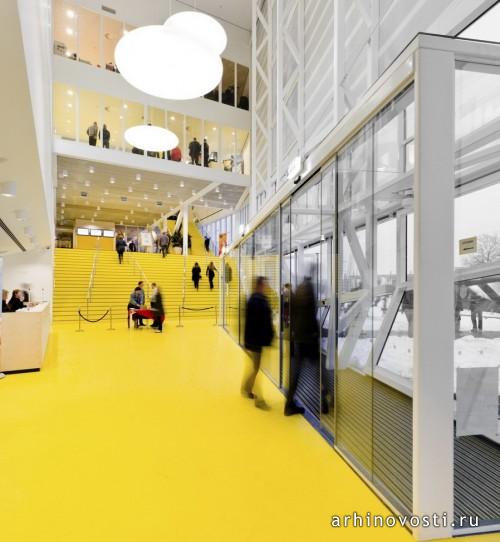 Спортивный комплекс Almelo IISPA от Koppert+Koenis Architecten. Алмело, Нидерланды.